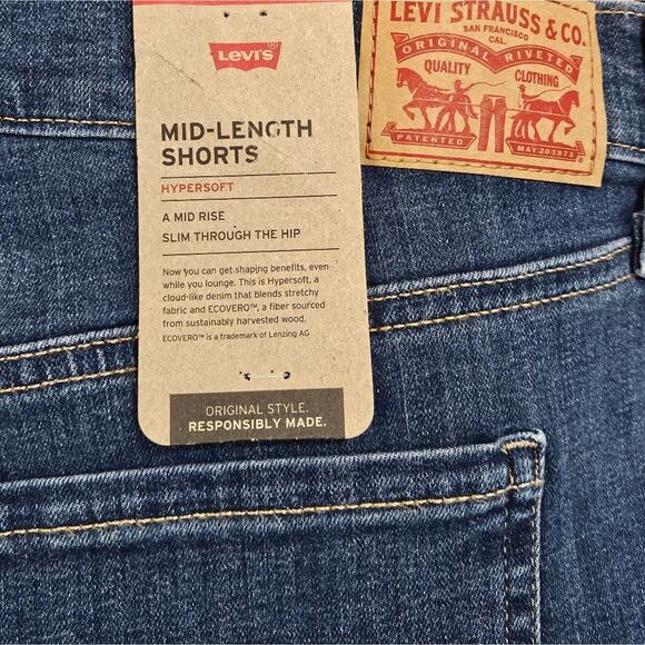 NWT Levi's Mid Length Shorts Size 32 - Picture 7 of 9